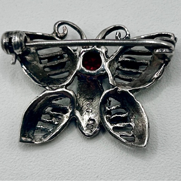 Vintage 925 Victorian Sterling Silver Marcasite Red Garnet Butterfly Brooch - Picture 6 of 9
